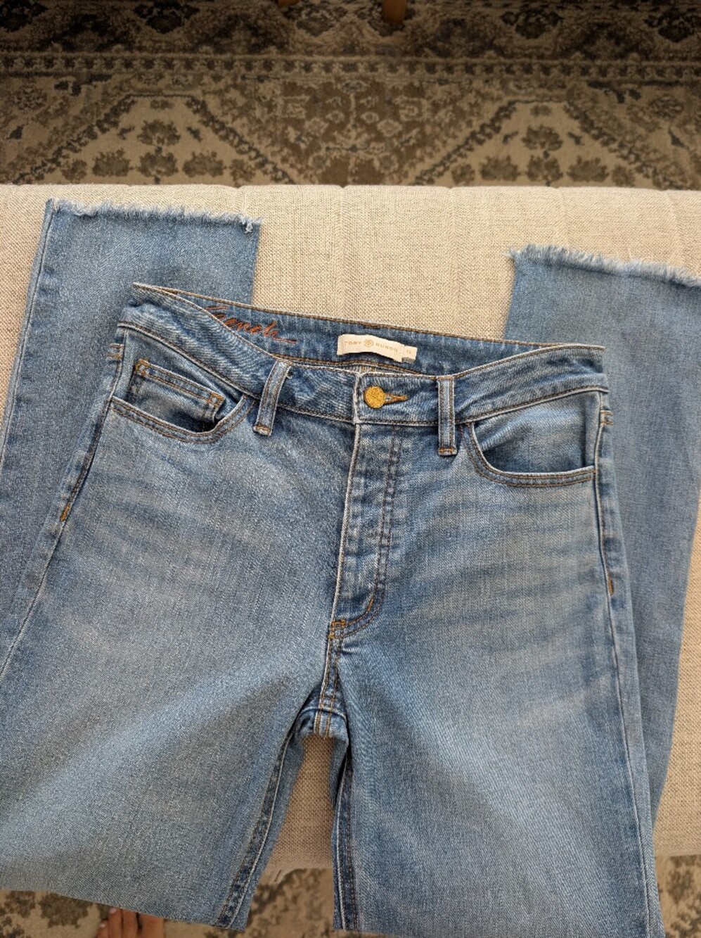 Tory Burch Pardon My French Cropped Raw Hem Jeans Size 25